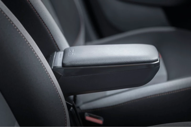 Armster Seat Leon (+ Καλωδιο 12v) 2020+ Τεμπελησ Armster S (μαυροσ) V01402/rt