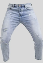 Ripped Jeans
