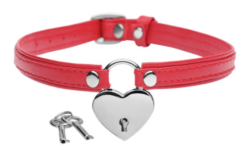 MASTER SERIES HEART LOCK COLLAR WITH KEYS RED
