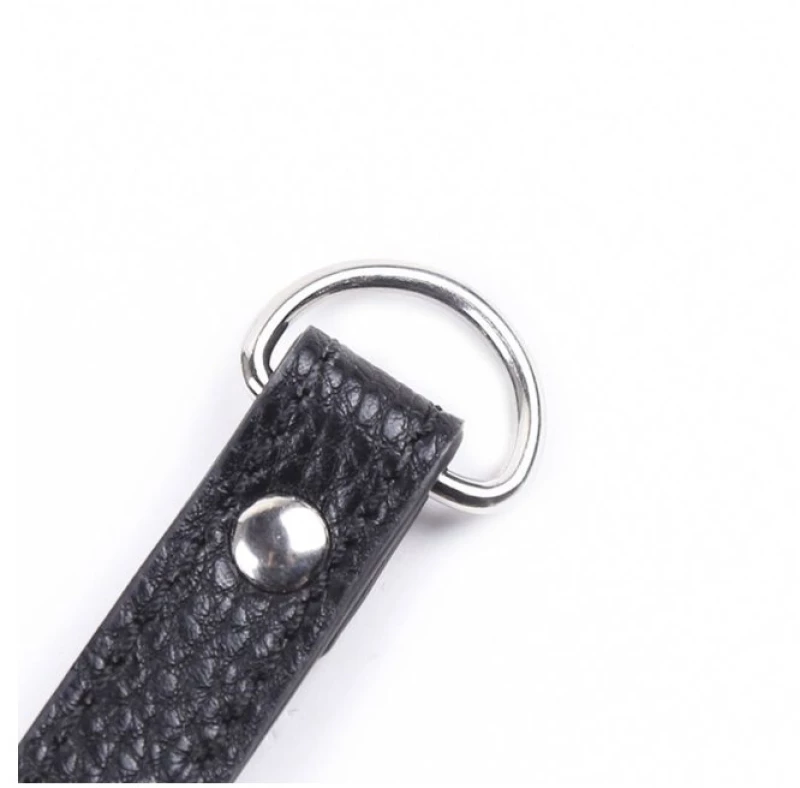 ΔΑΧΤΙΛΥΔΙ ΠΕΟΥΣ ΜΕ ΜΕΤΑΛΛΙΚΗ ΑΛΥΣΙΔΑ OHMAMA FETISH COCK RING WITH METAL LEASH CHAIN