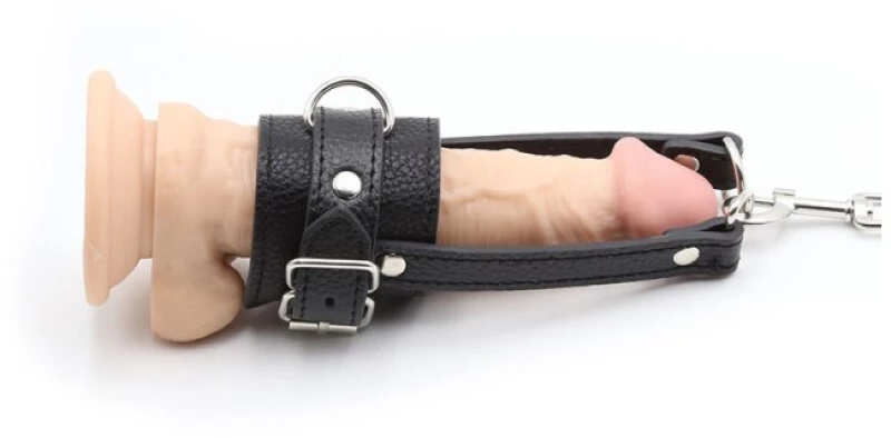 ΔΑΧΤΙΛΥΔΙ ΠΕΟΥΣ ΜΕ ΜΕΤΑΛΛΙΚΗ ΑΛΥΣΙΔΑ OHMAMA FETISH COCK RING WITH METAL LEASH CHAIN