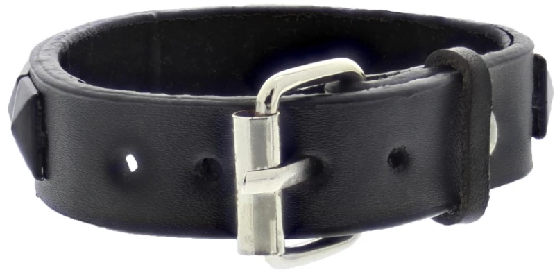 Black on Black 1-Row Pyramid Studded PU Bracelet with Buckle