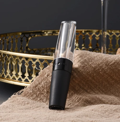 Εξαερωτήρας και σερβίρισμα κρασιού