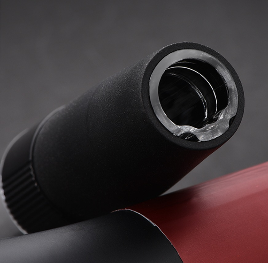 Εξαερωτήρας και σερβίρισμα κρασιού