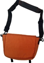 Τσάντα ταχυδρόμου Eastpak Messenger Bag Junior 7722E RR Carrot