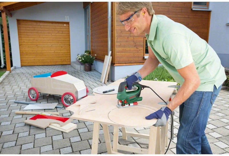 Αλυσοπρίονο BOSCH PST 800 PEL