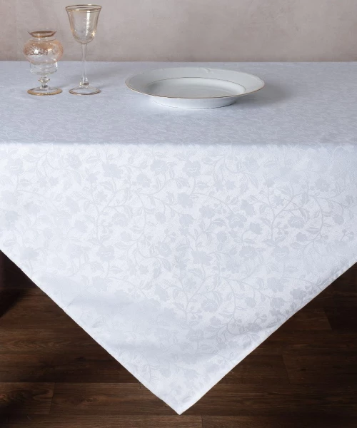 Ζακάρ τραπεζοκαρέ 1010 (135cm x 135cm) λευκό Silk Fashion