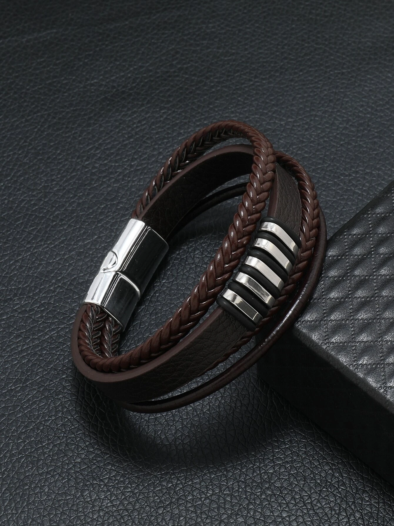Ανδρικό μπρασελέ δερμάτινο καφέ μαύρο