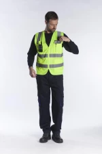 Γιλέκο υψηλής ευκρίνειας με φερμουάρ και τσέπες YELLOW FLUO