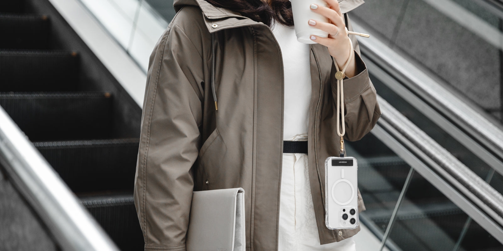 SwitchEasy MagEasy Wrist Strap & Strap Card 6.0mm - Αποσπώμενο Λουράκι Χειρός για Θήκες Κινητών iPhone - Beige (MPHIPH158BI23)