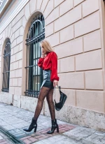 Γυναικεία μυτερά μποτάκια μαύρα