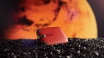 TAU Powerbank - Mars Red / Electronics