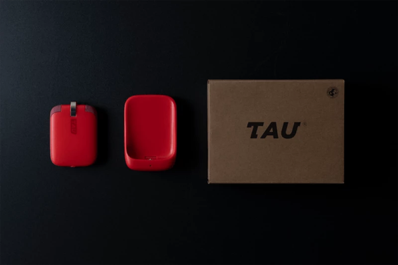 TAU Powerbank - Mars Red / Electronics