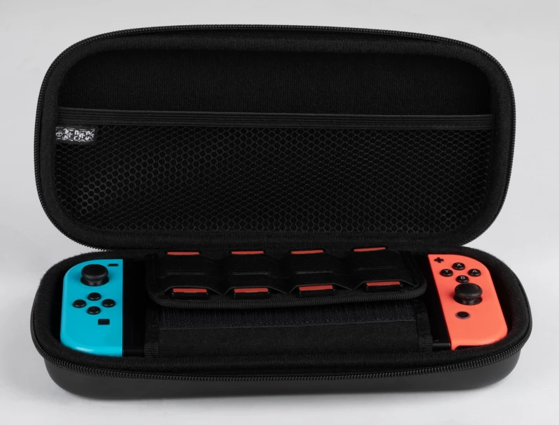 Konix One Piece Carry Case Wano / PlayStation 5