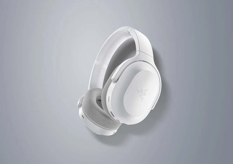 Razer RZ04-03790200-R3M1 headphones/headset Wireless Head-band Gaming USB Type-C Bluetooth Grey, White