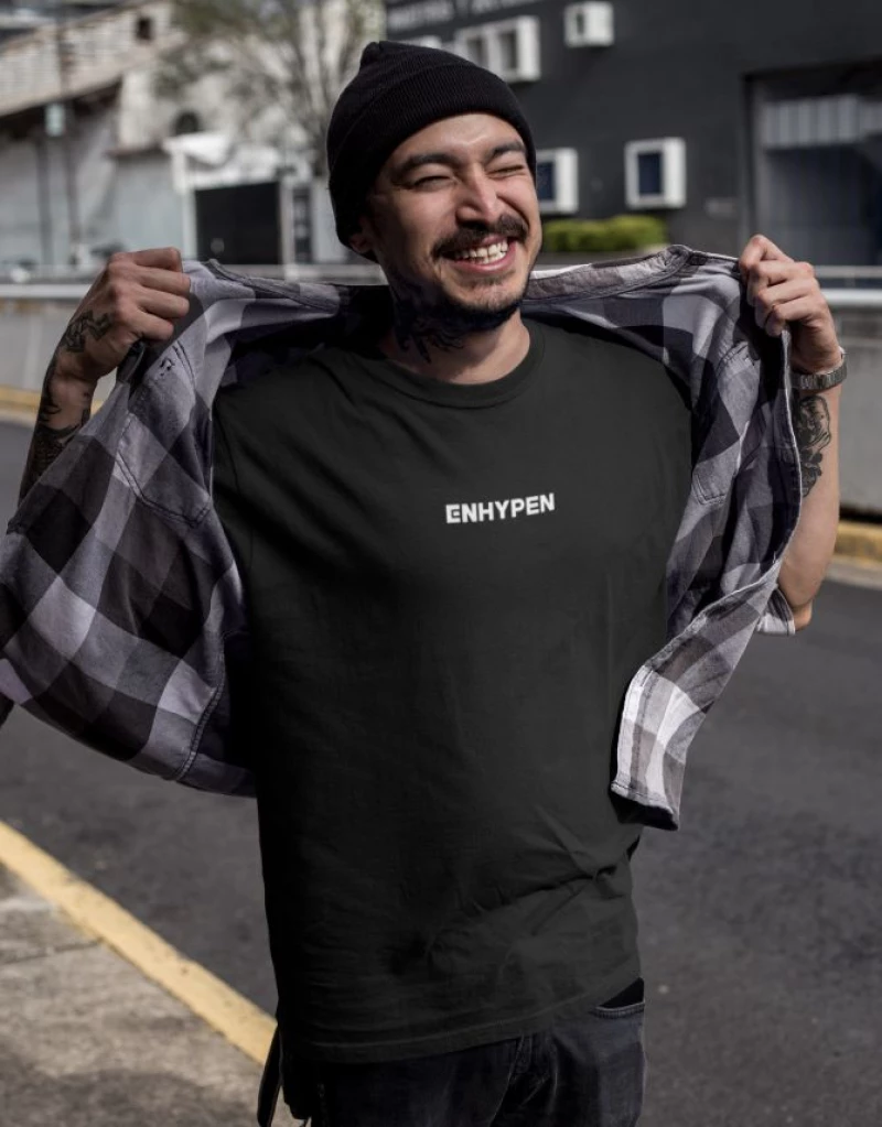 Enhypen T-Shirt - BLACK