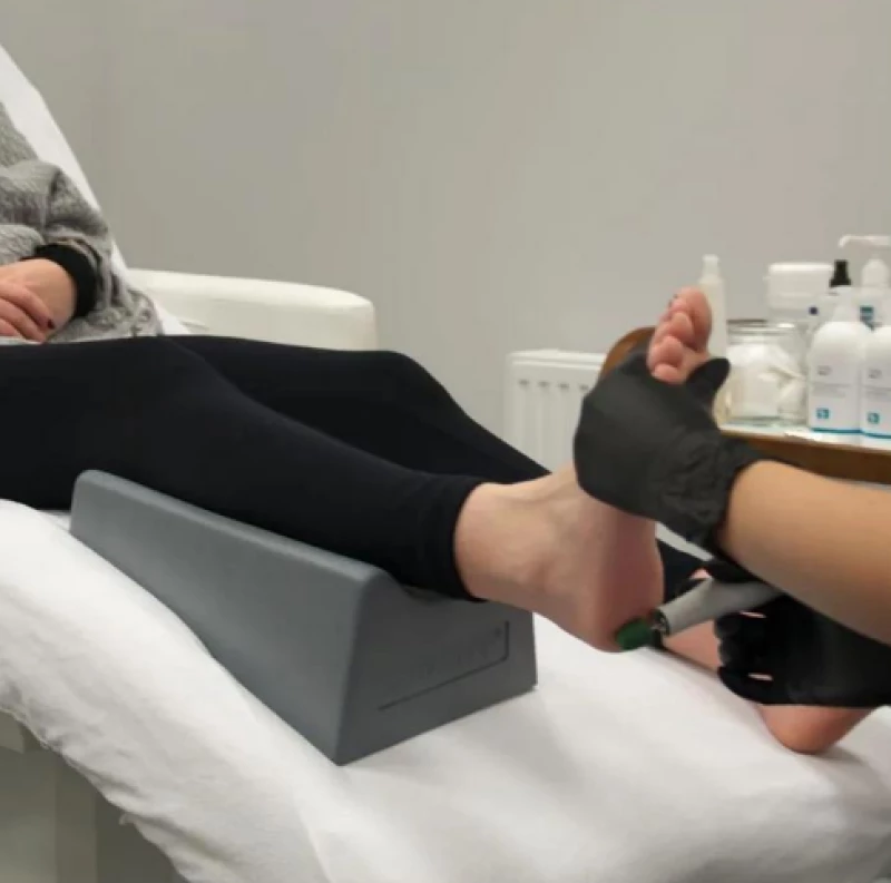 ΥΠΟΠΟΔΙΟ PEDICURE BLACK