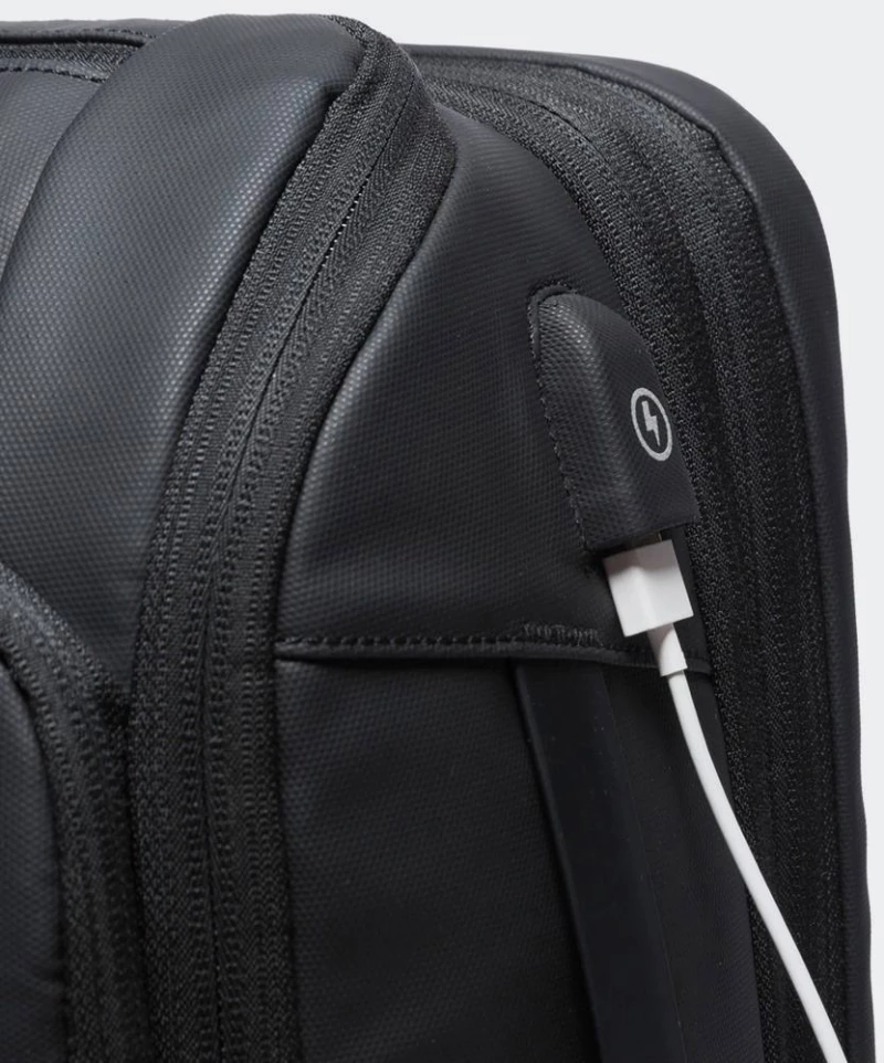 BANGE BACKPACK  - 22005-BLACK