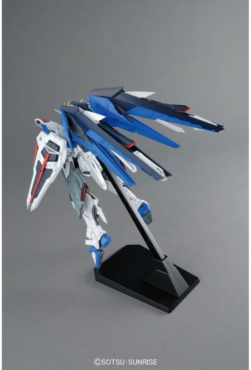 Συλλεκτική φιγούρα Bandai GUN61611