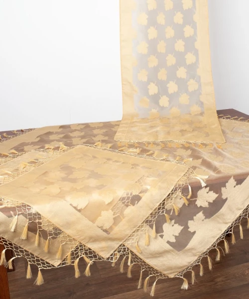 Σετ 4 τεμαχίων (110cm x 110cm, 50cm x 140cm,2x50cm x 50cm) AKB-301 Χρυσό Silk Fashion