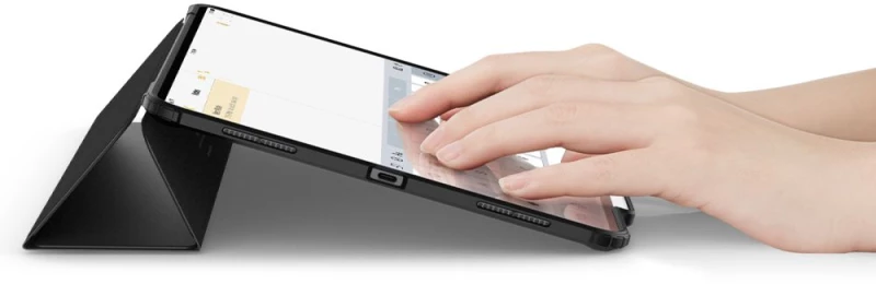 Spigen Ultra Hybrid Pro Case for iPad Pro 13" 2024 - Black