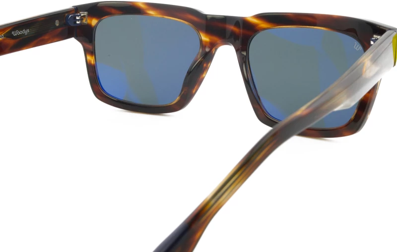 WOODYS PERE 240902 02
