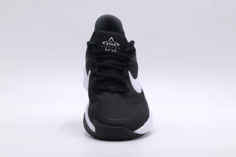 DX7615 001 Nike Star Runner 4 Nike