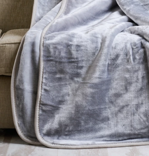 Κουβέρτα Μονόχρωμη Βελούρ Silk Touch - Silver, Υπέρδιπλο (220x240)