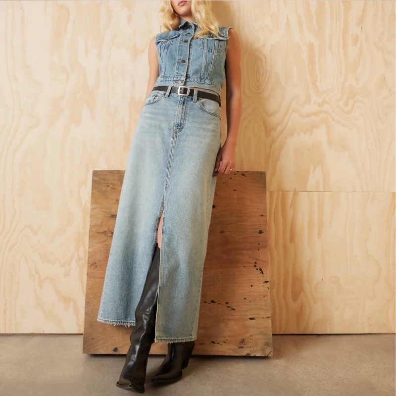 Levi’s® Woman Ankle Column Skirt