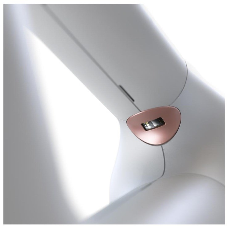 Hand massager Therabody Theragun Sense white