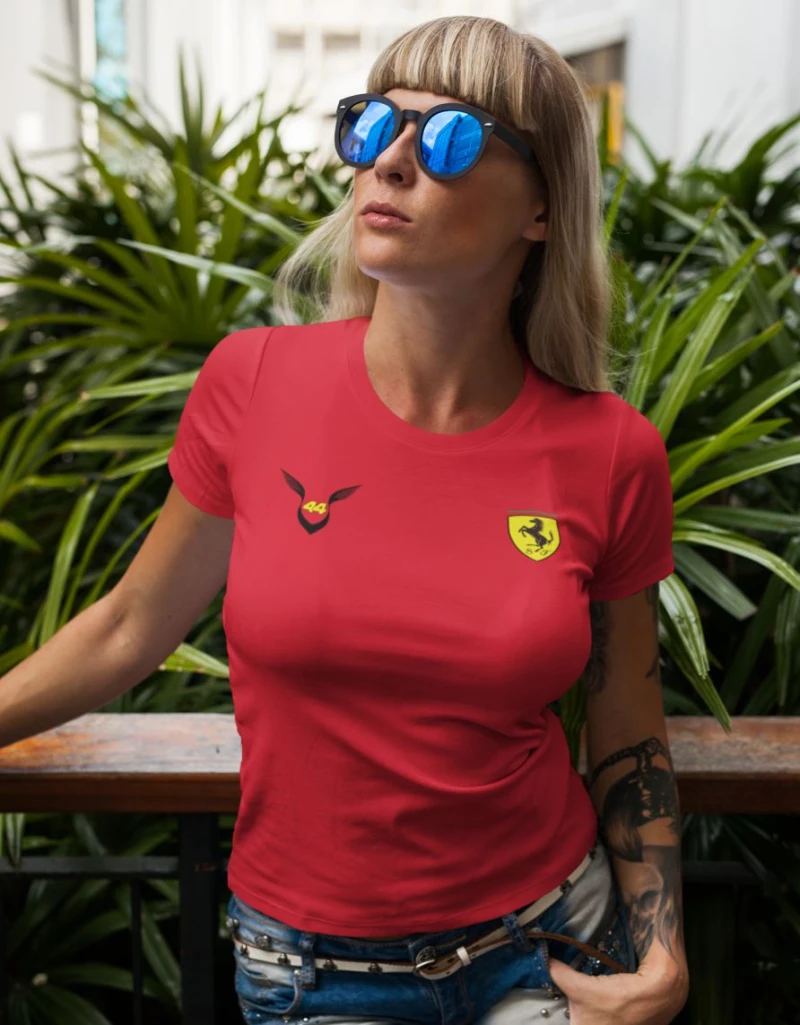 Lewis Hamilton Ferrari W T-Shirt (wings) - BLACK