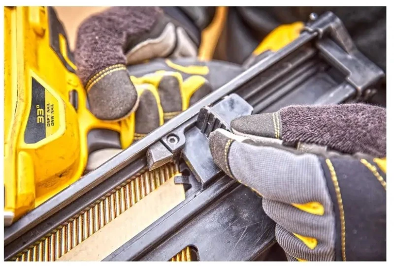 Nailer 18V DCN930N-XJ DEWALT