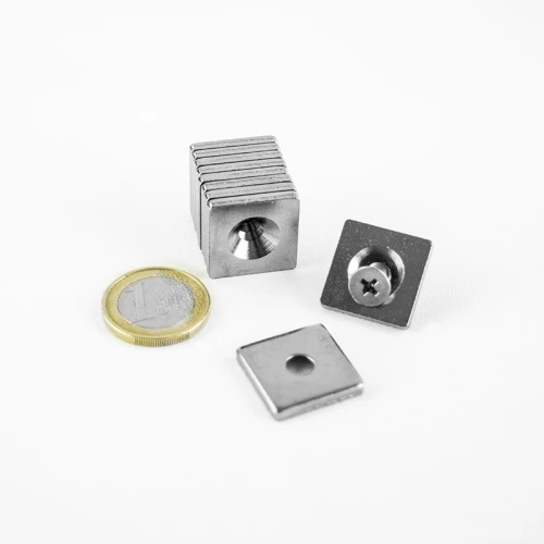 Μεταλλικό Αντικρίσμα 20x20x3mm Οπή Φρέζα