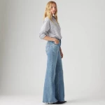 Levi’s® Woman Ribcage Bell Jeans