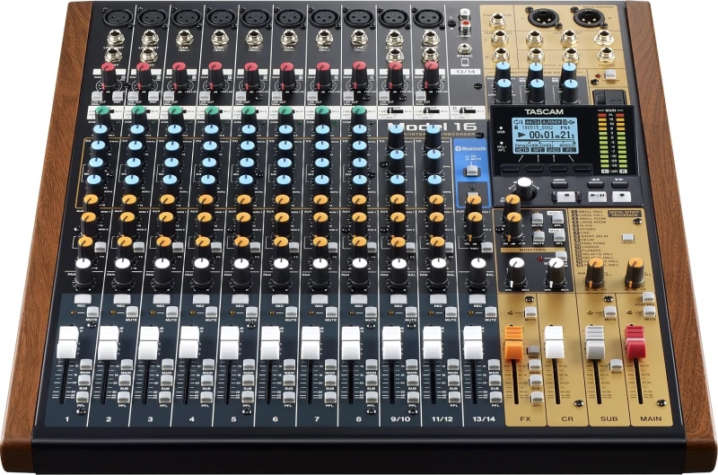 Tascam Model 16