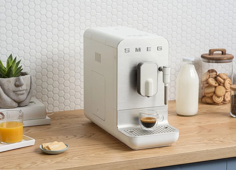 Smeg Collection Espresso Coffee Machine BCC12WHMEU White