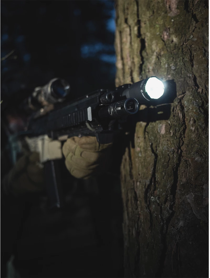 Armytek Φακός Dobermann Pro 1500LM
