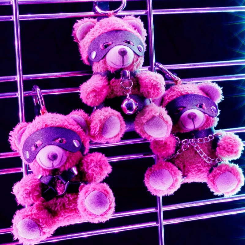 CRUSHIOUS CRUSHITO BELL BEAR KEYRING