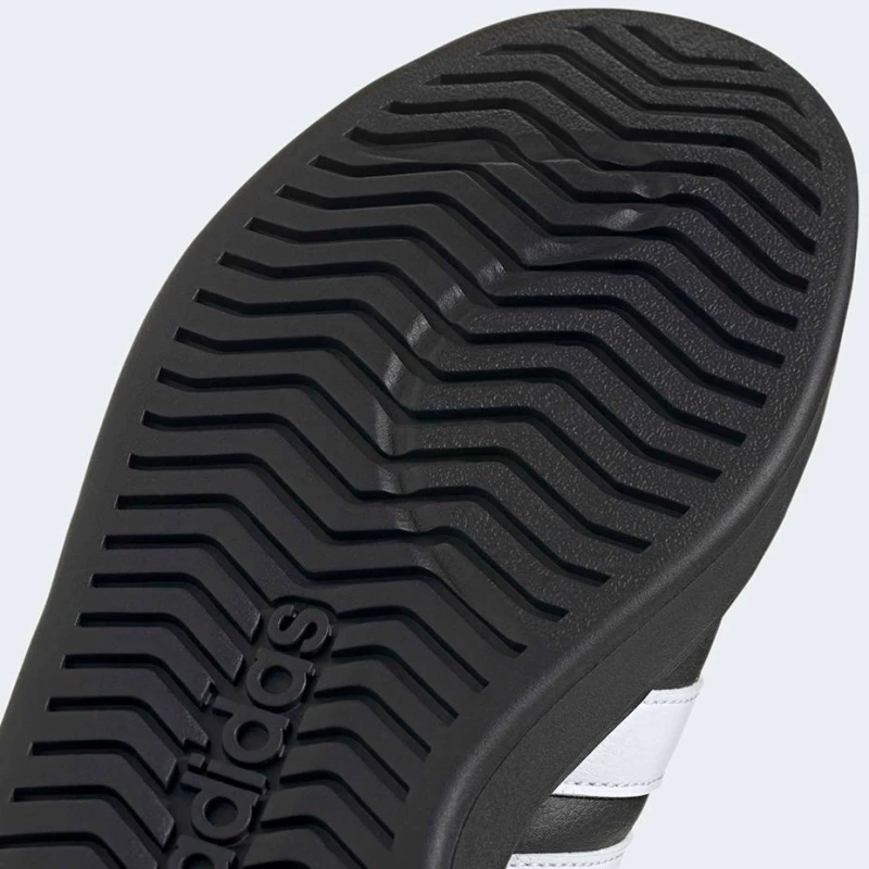 ADIDAS STREETTALK - JP8276