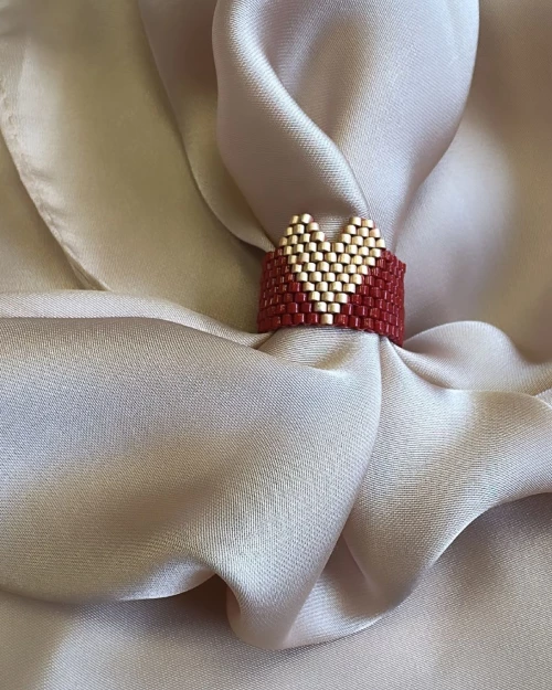 Miyuki Ring - Red Love - 56