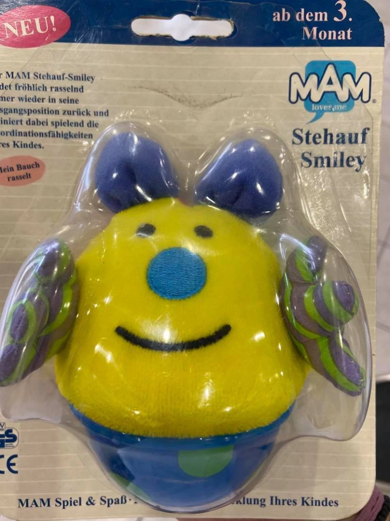 MAM Toys Κουδουνίστρα "Σήκω Χαμογελαστούλη"