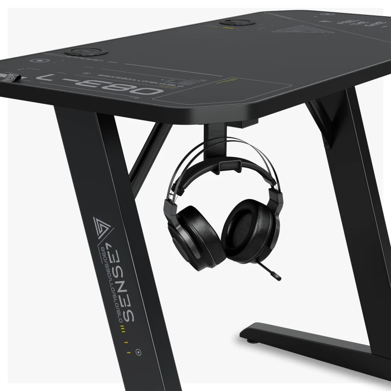 Gaming γραφείο SENSE7 Nomad Cybernetic Μαύρο 120x60 cm