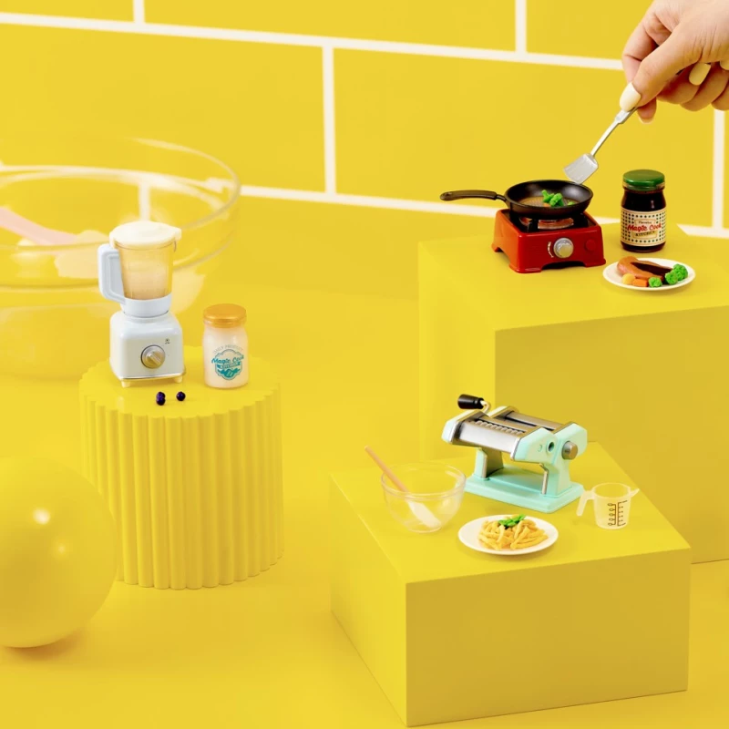 Mini Brands - Magic Cook Kitchen S1 - Blender / Toys