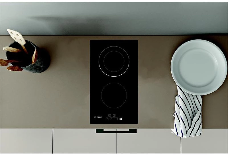 Indesit IRD 2030 B Domino Κεραμική Εστία Αυτόνομη 30x52εκ.