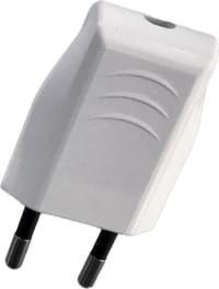 TWO PIN PLUG 6A WHITE